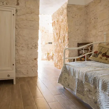 Il Trullo Di Heidi * Остуни