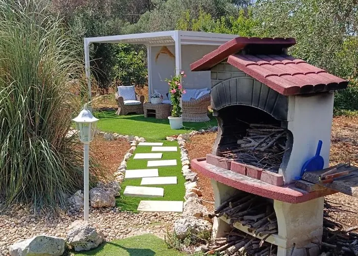 Il Trullo Di Heidi Holiday home *